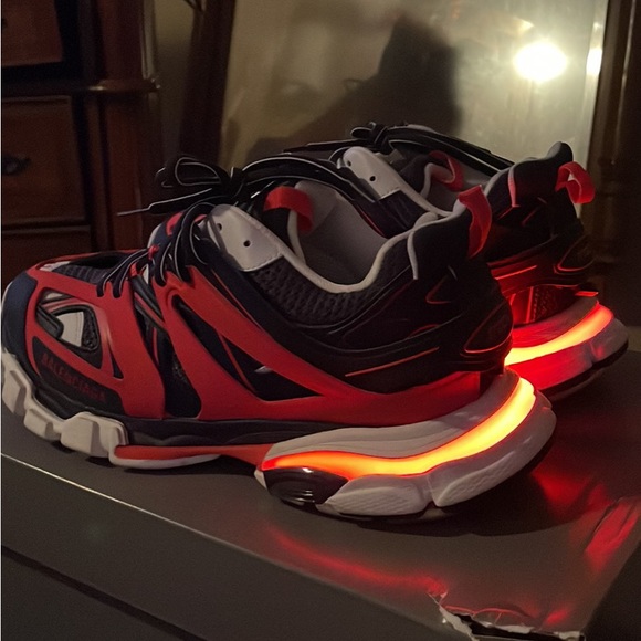 Balenciaga Track Runners - Picture 2 of 3